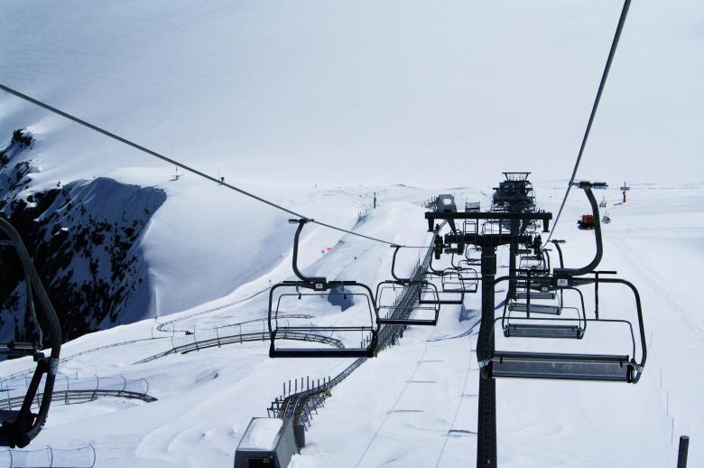 Free stock image of Ski lift in the mountains created by frhuynh