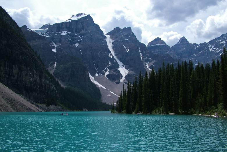 Free stock image of Moraine Lake created by Muzz