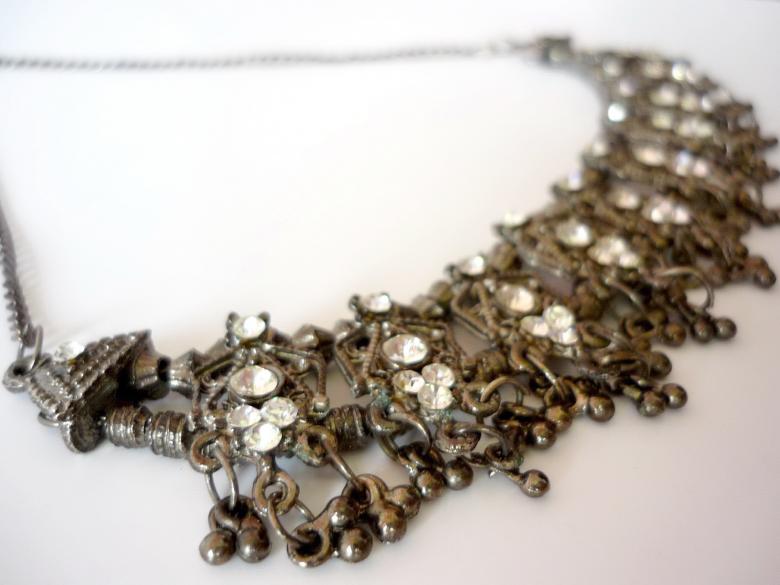 Free stock image of Necklace created by Bilal Aslam