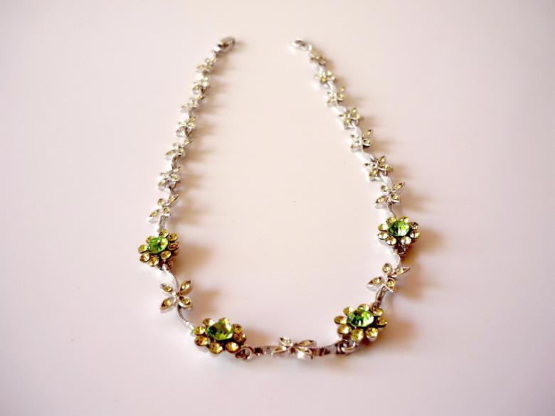 Free stock image of Necklace created by Bilal Aslam