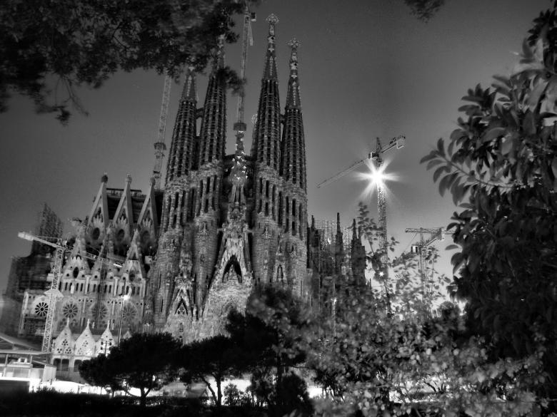 Free stock image of Black and white cathedral created by damian san roman alerigi