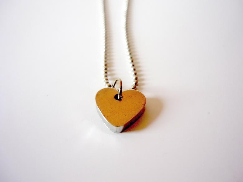 Free stock image of Heart Necklace created by Bilal Aslam
