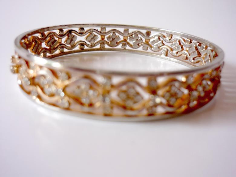 Free stock image of Gold Bangles created by Bilal Aslam