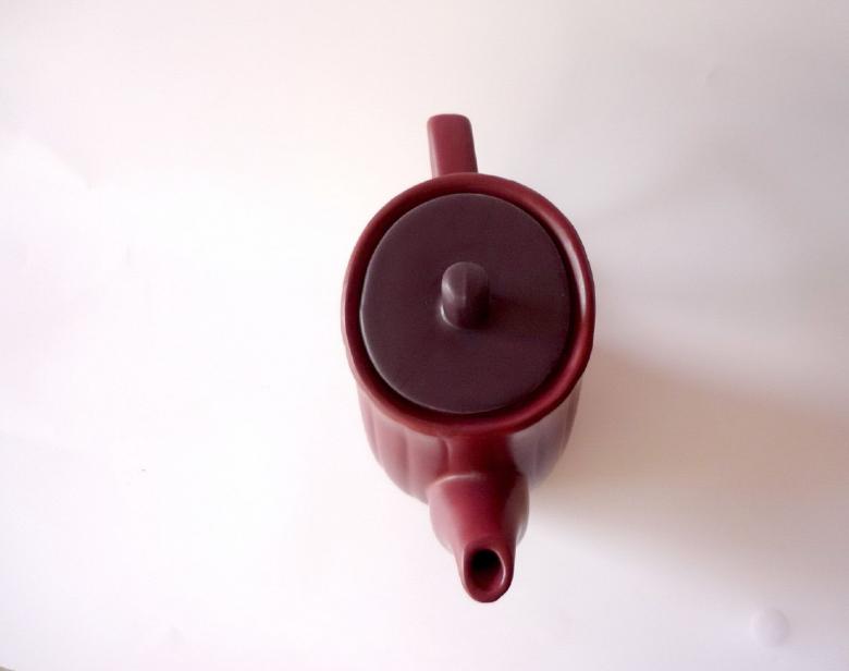 Free stock image of Maroon Kettle created by Bilal Aslam