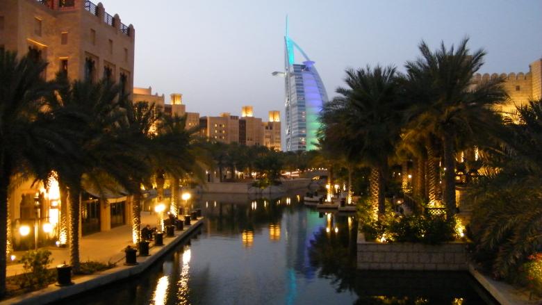 Free stock image of Night View at Souk Madinat-Dubai created by Min Zaw