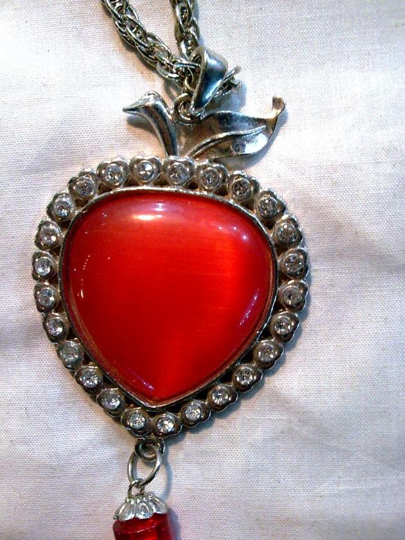 Free stock image of Jewelery created by Ali Haider