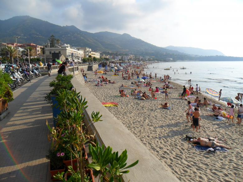 Free stock image of Cefal created by Mario Rosa