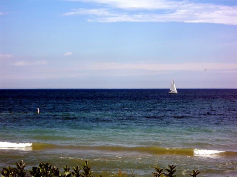 Free stock image of Milwaukee Beachfront created by Brian