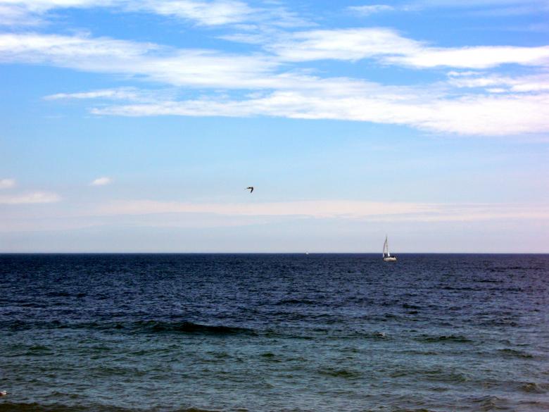 Free stock image of Milwaukee Beachfront created by Brian