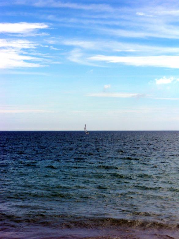 Free stock image of Milwaukee Beachfront created by Brian