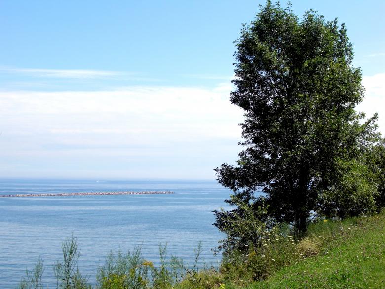 Free stock image of Milwaukee Bluffs created by Brian