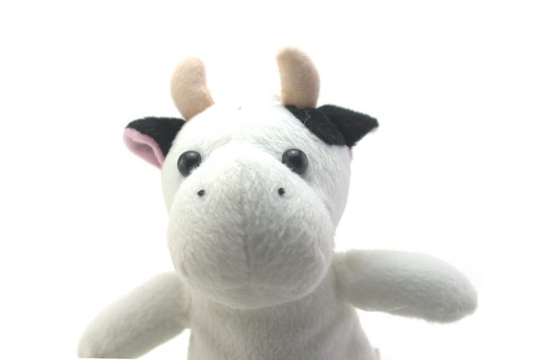 Free stock image of Funny cow toy created by homero chapa