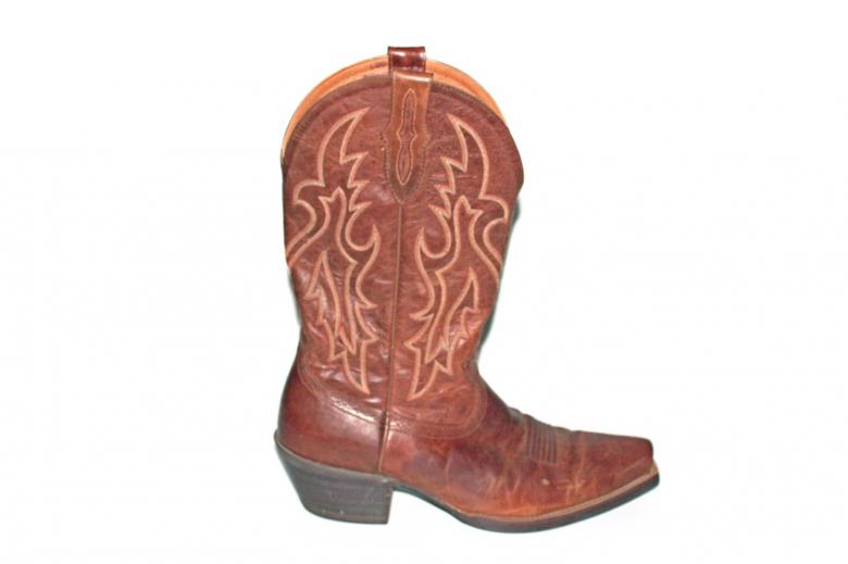 Free stock image of Brown Leather Cowboy Boot created by homero chapa
