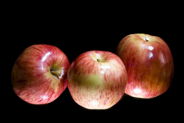 Free stock image of Three Red Apples created by 2happy