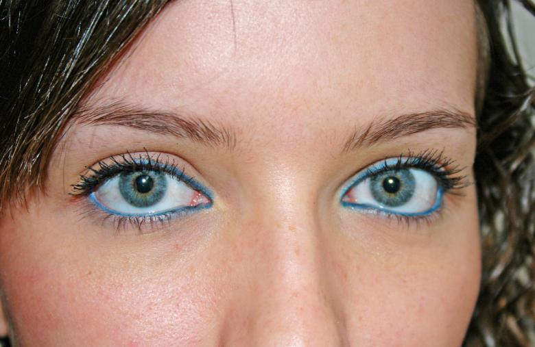 Free stock image of Blue eyes created by acambaro