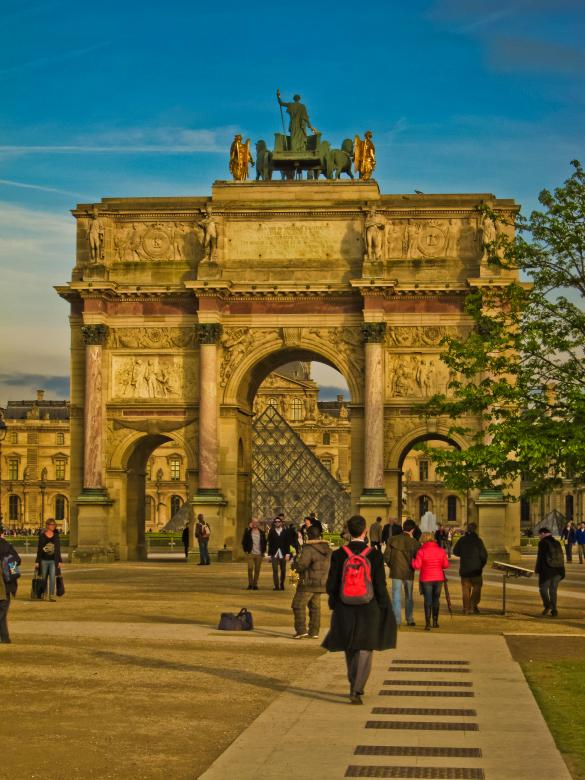 Free stock image of Arc du Louvre created by Brian