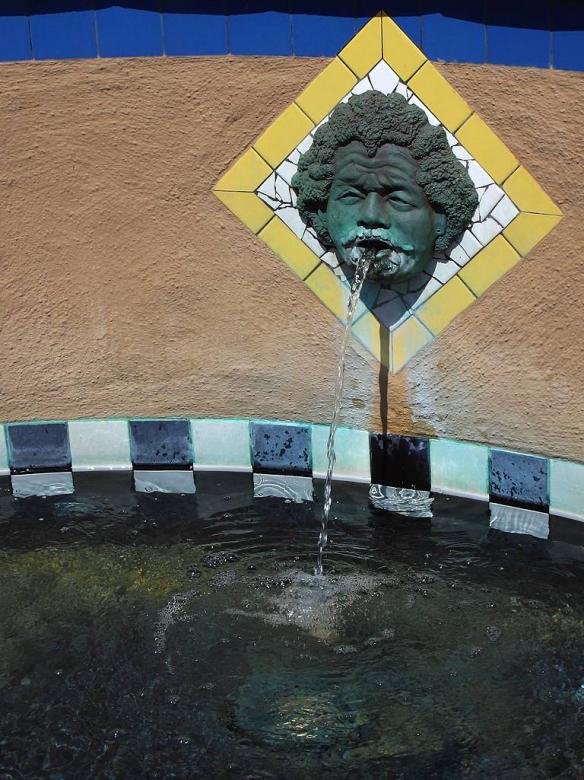 Free stock image of Face fountain created by gilmartin owen