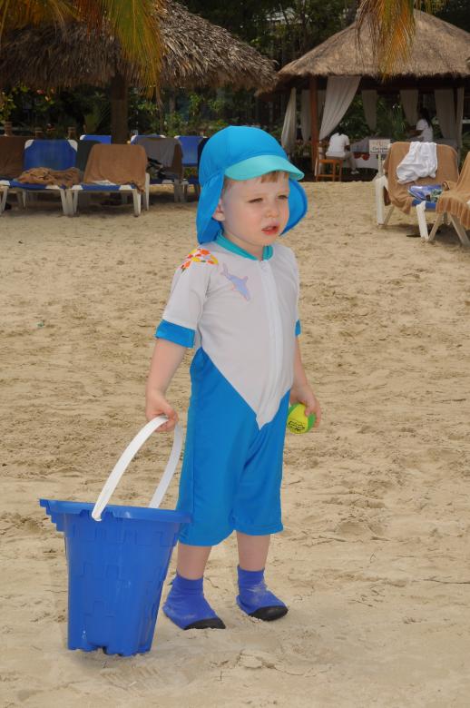 Free stock image of Playing at the beach created by Joey Crowley