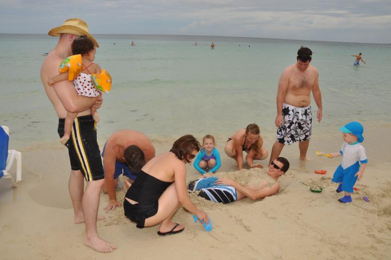 Free stock image of Family at the beach created by Joey Crowley