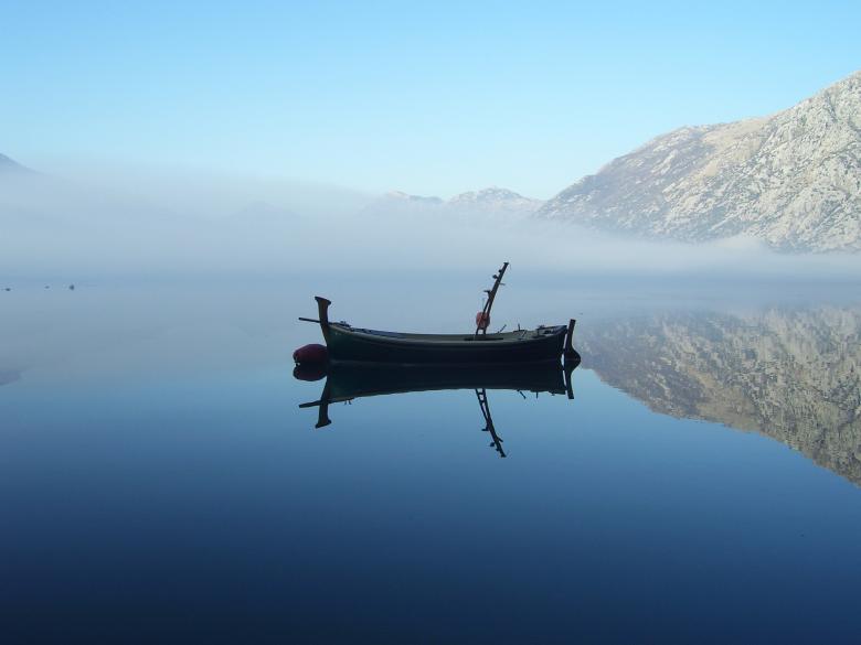 Free stock image of Boat in the morning created by Miljan