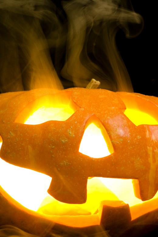 Free stock image of Smoke on Halloween Pumpkin created by 2happy