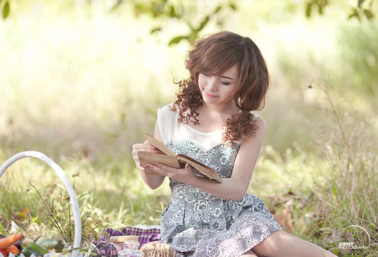 Free stock image of Pretty Girl reading book created by Scryer
