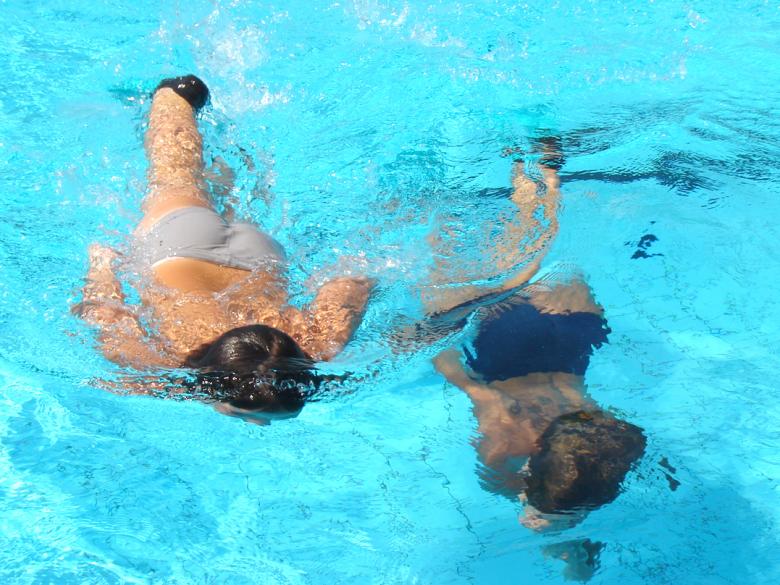 Free stock image of Kids swimming created by Amir