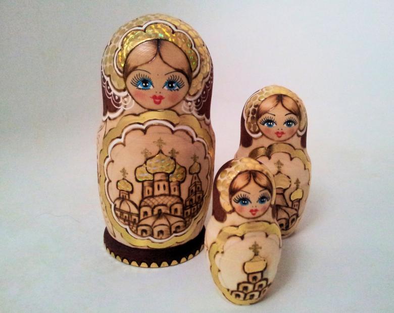 Free stock image of Matryoshka dolls created by David Pellon