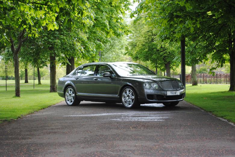 Free stock image of Bentley Flying Spur created by Edward Reid