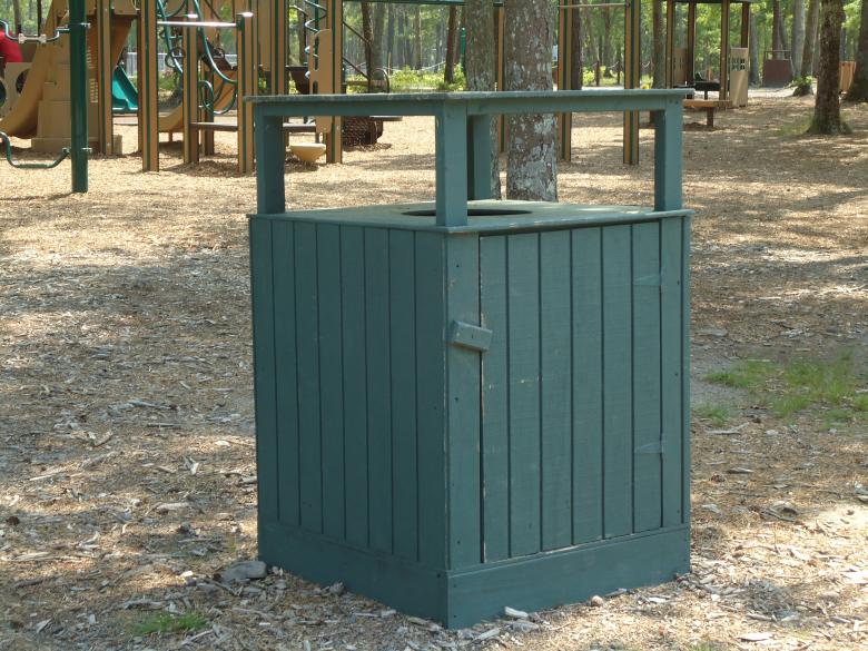 Free stock image of Trash Can Garbage Receptacle created by Katharine Sparrow