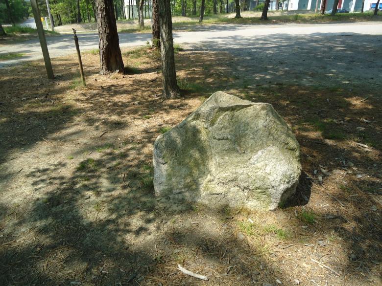 Free stock image of Large Rock Boulder created by Katharine Sparrow