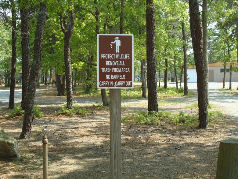 Free stock image of Wildlife Sign at Park created by Katharine Sparrow