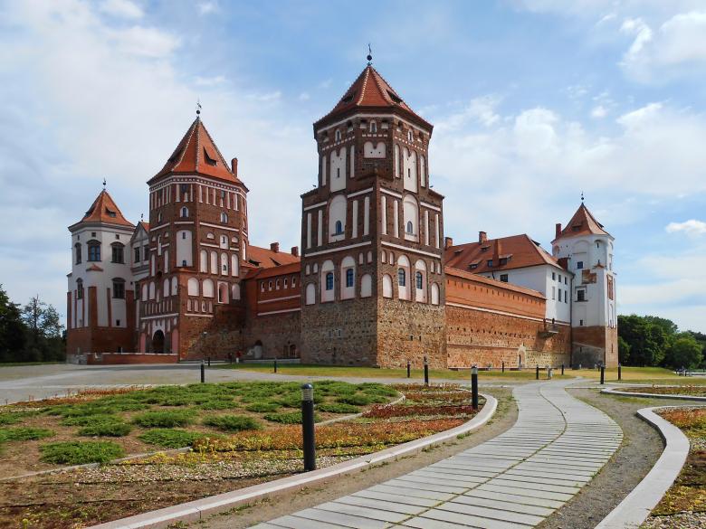 Free stock image of Castle in Belarus created by 2happy