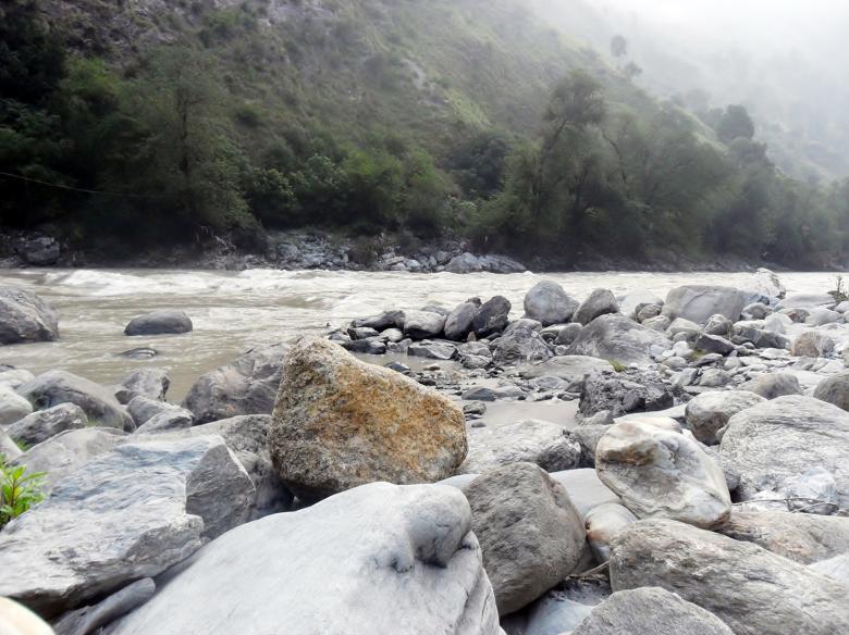 Free stock image of Stones in a river bank created by Tona sam