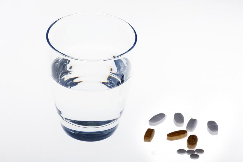 Free stock image of Pills and Water created by Geoffrey Whiteway