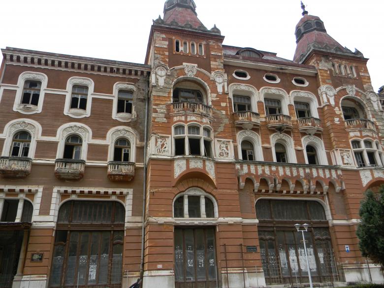 Free stock image of Abandoned building created by badoiu valentin