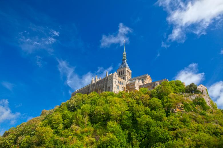 Free stock image of Mont Saint-Michel created by Nicolas Raymond