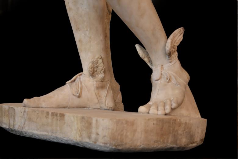 Free stock image of  Statue created by Geoffrey Whiteway