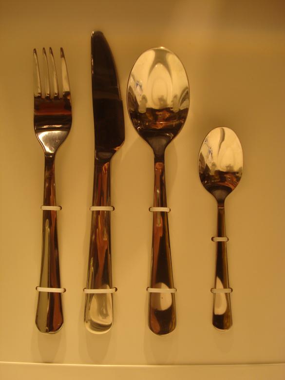 Free stock image of Cutlery set created by Boris Kyurkchiev