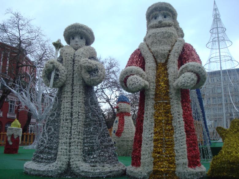 Free stock image of Santa Claus and Snowflake created by Boris Kyurkchiev