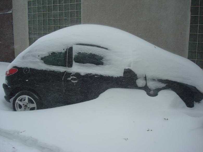 Free stock image of Snow covered car created by Boris Kyurkchiev
