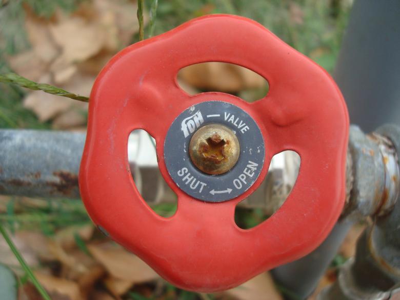 Free stock image of Red valve created by Boris Kyurkchiev