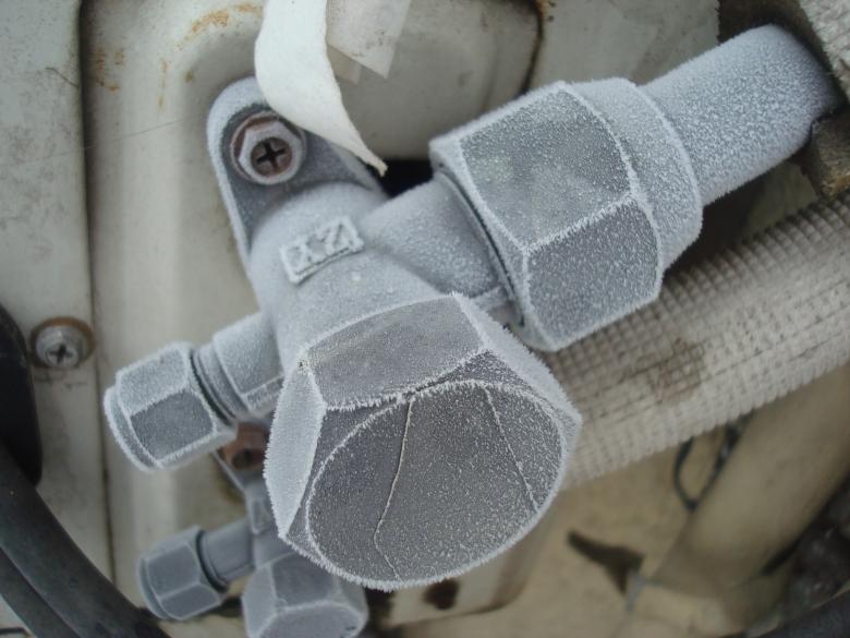 Free stock image of Frosted valve created by Boris Kyurkchiev