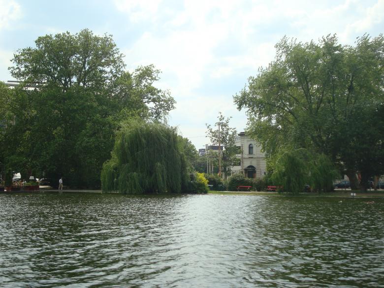 Free stock image of Urban lake created by Boris Kyurkchiev