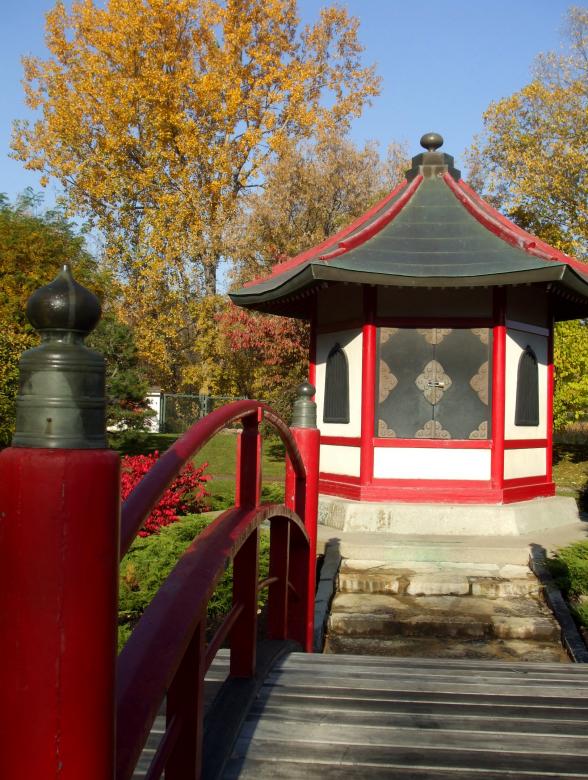Free stock image of Meditation Hut created by Crystal Kordalchuk