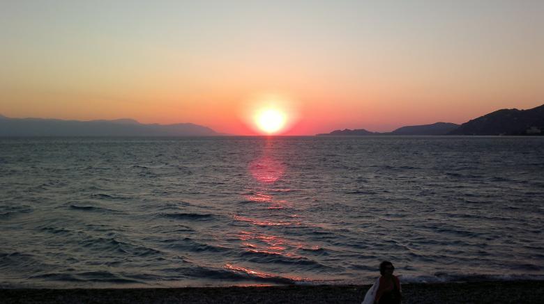Free stock image of Observing Sunset created by FILIPPOS POULOS