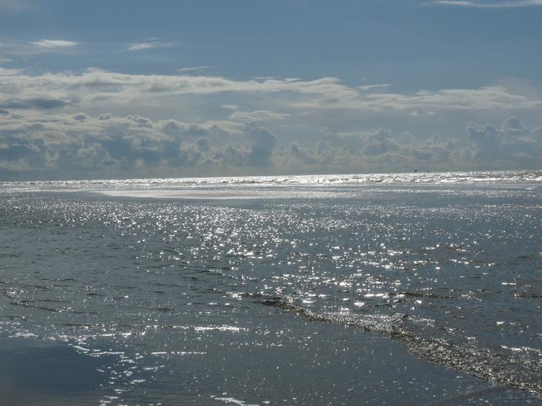 Free stock image of Sea and sky created by Melissa Bjarnadottir