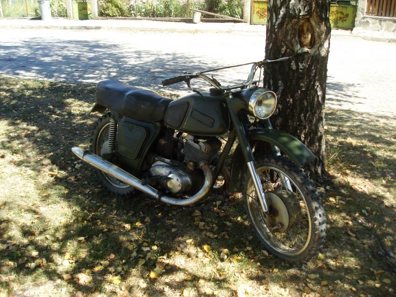 Free stock image of Old motorcycle created by Boris Kyurkchiev