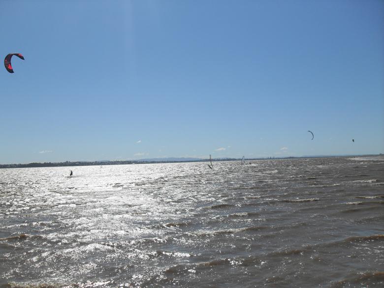 Free stock image of Kitesurfers and windsurfers created by Nicholas Spaggiari