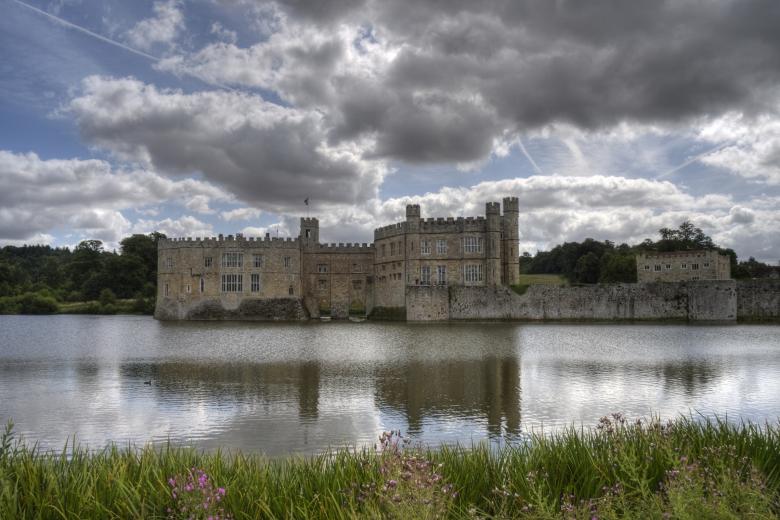 Free stock image of Leeds Castle created by Geoffrey Whiteway
